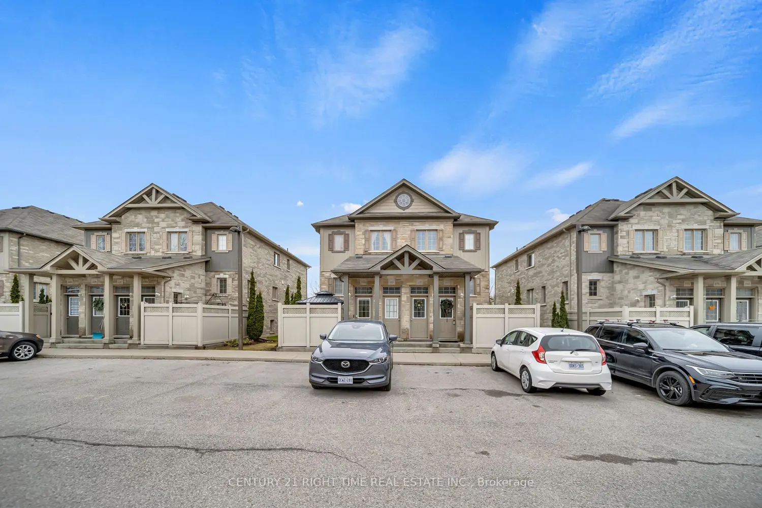 931 Glasgow Street 14A photo 2