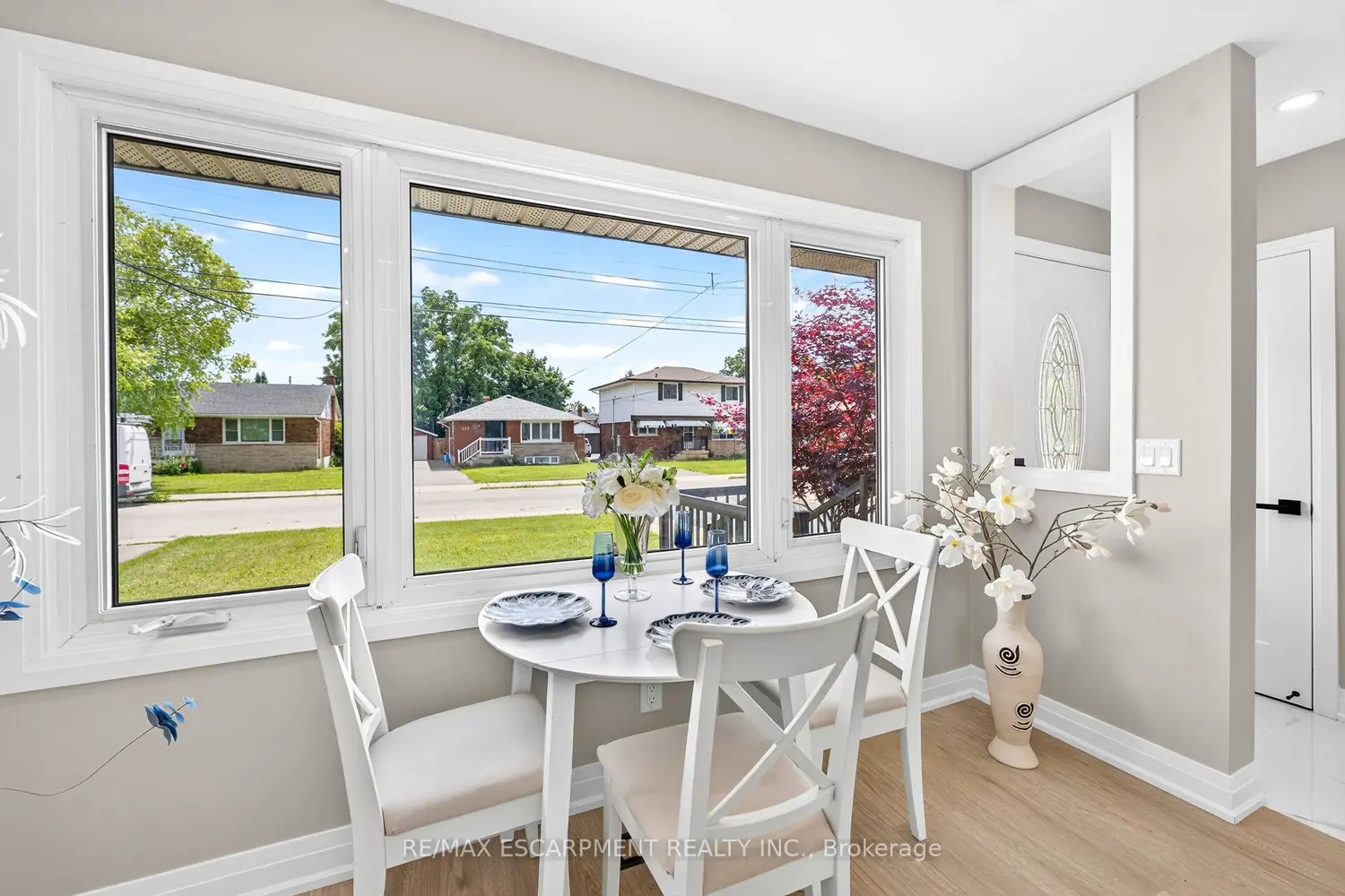 150 Howard Avenue photo 4