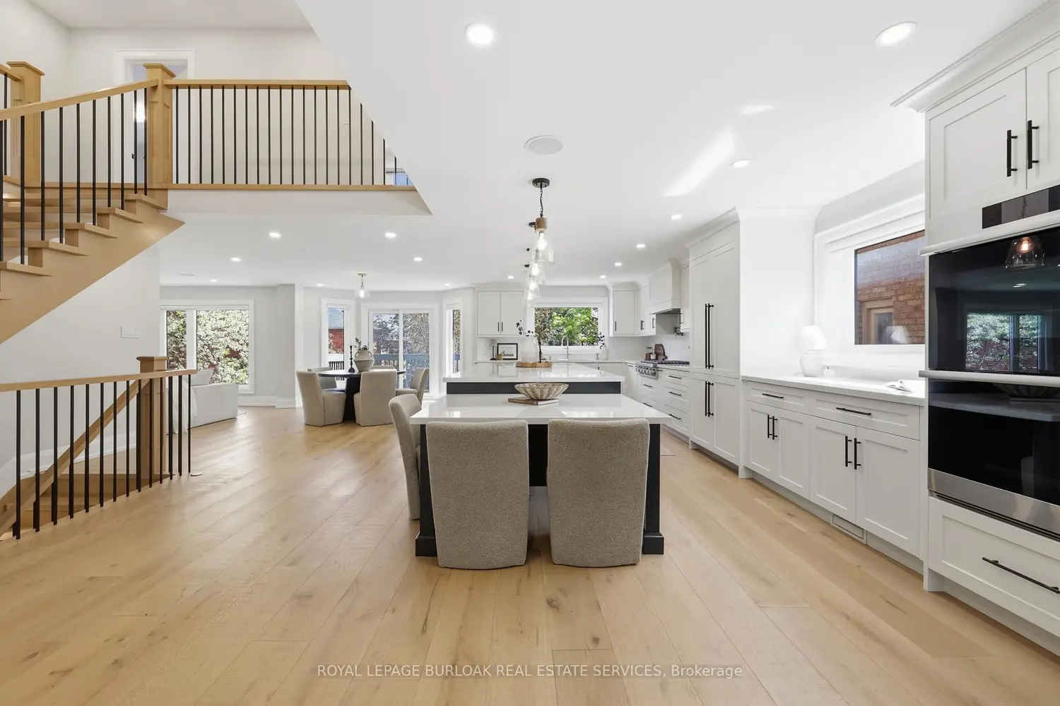 2029 Kempton Park Drive photo 4