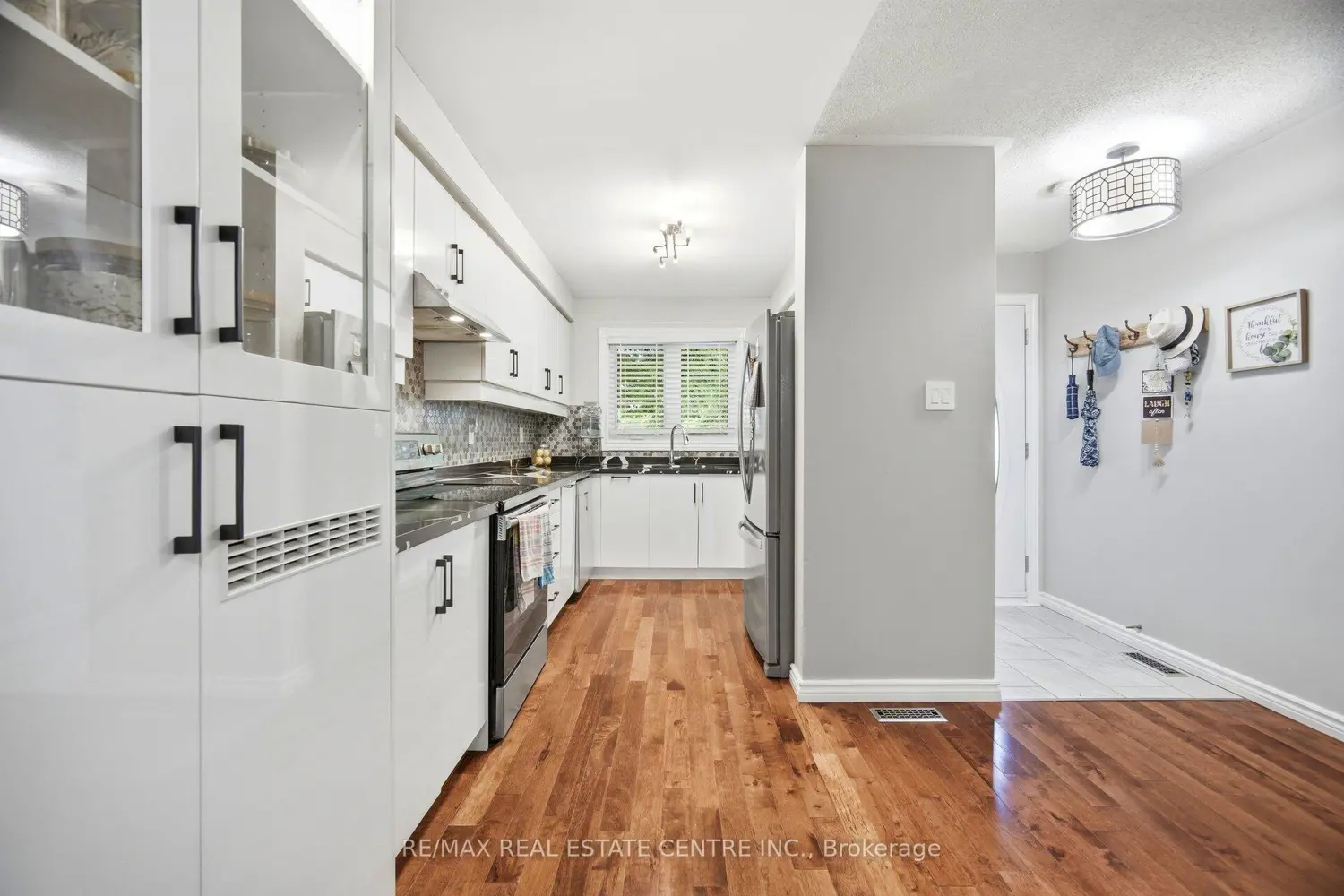 5865 Dalebrook Crescent 10B photo 4