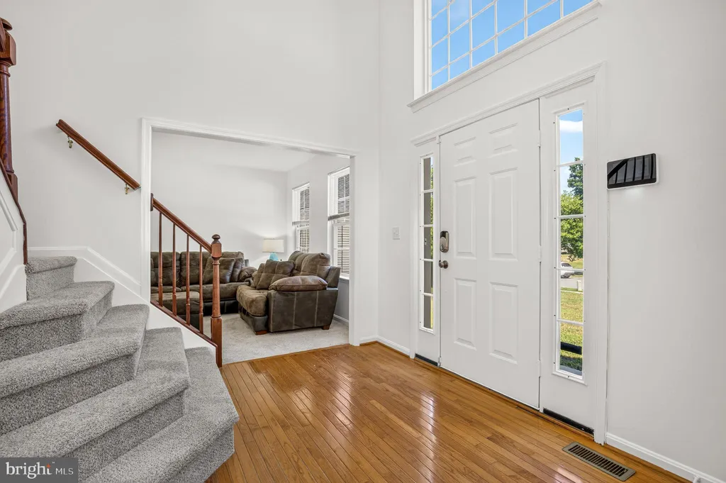 8705 Delphi Drive, Clinton, MD 20735 photo 3
