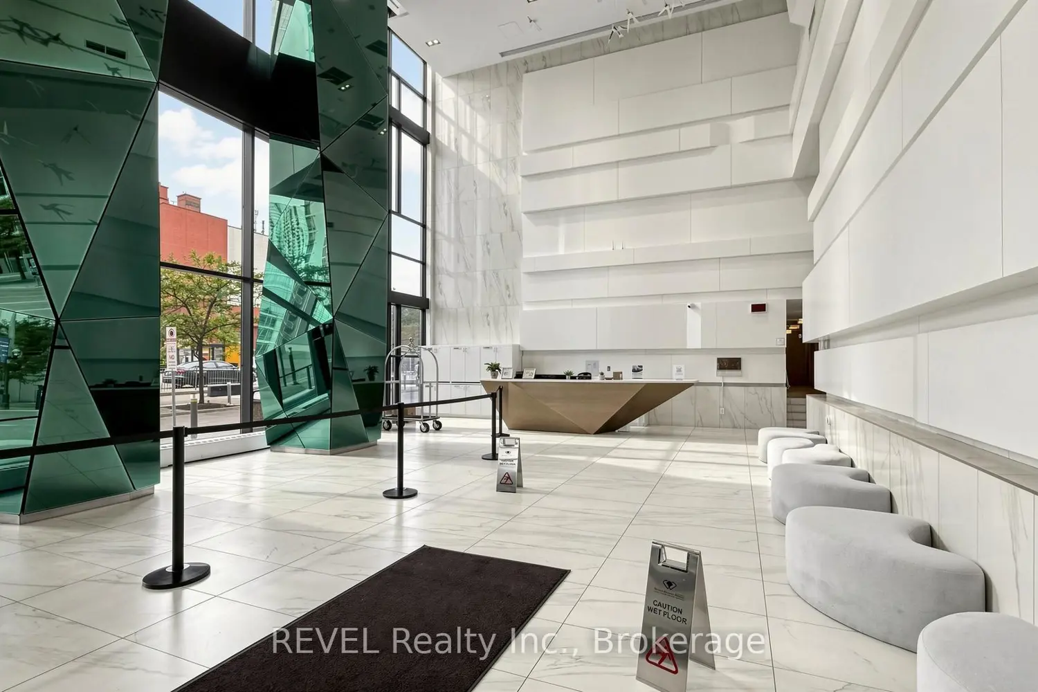 352 Front Street 306 photo 4