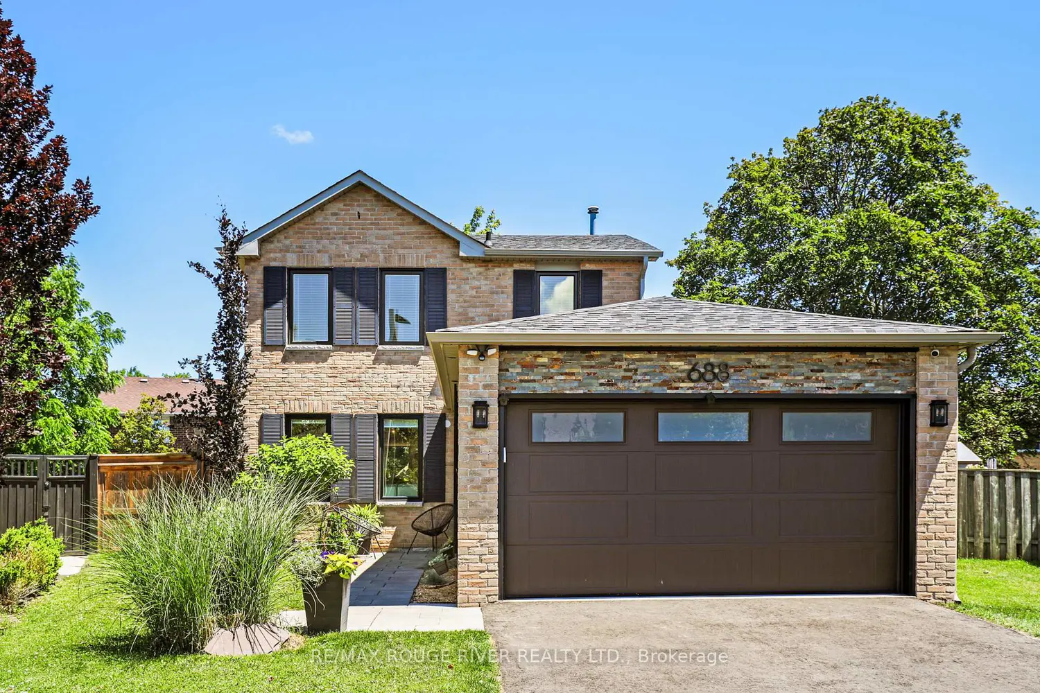 688 Beckworth Square