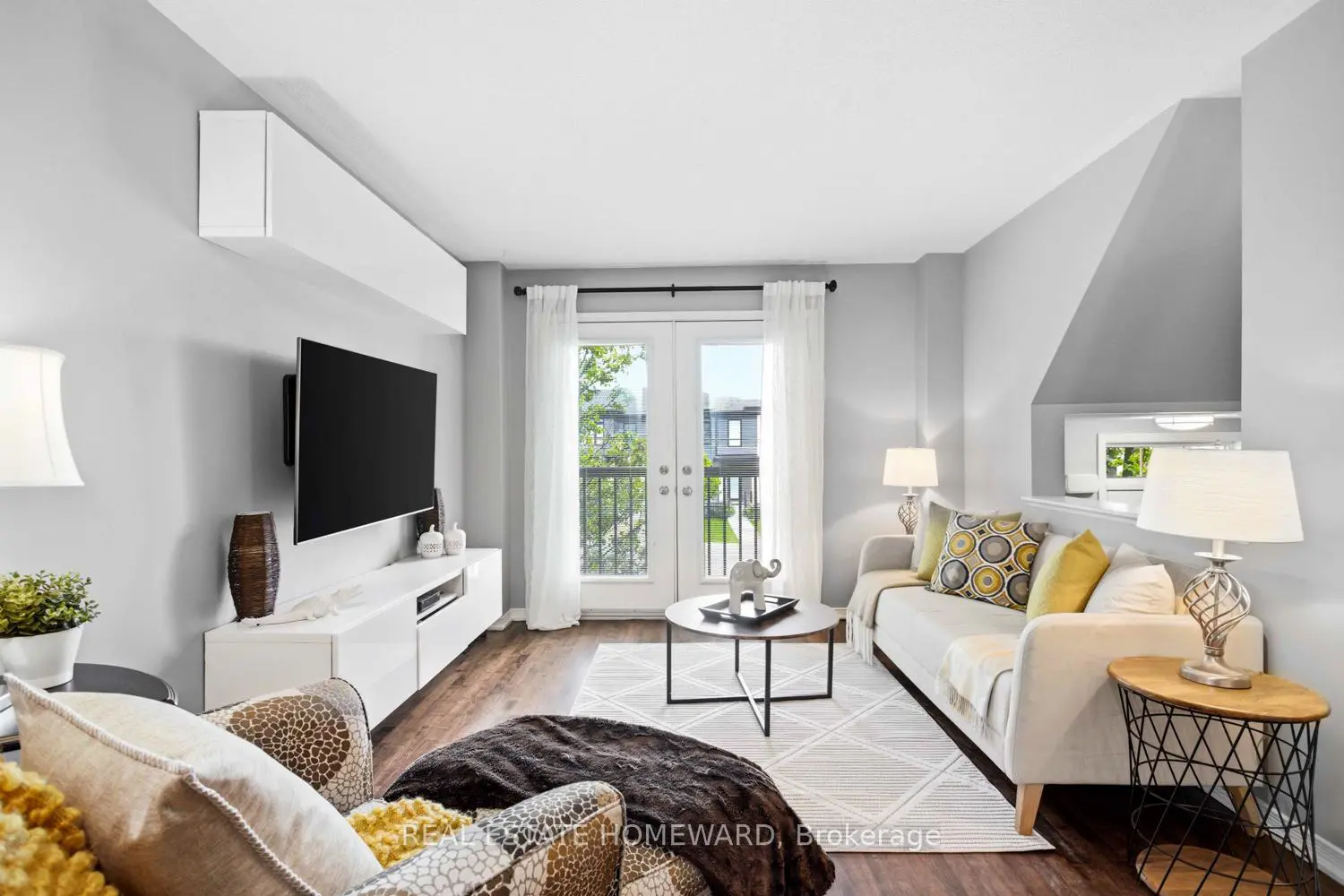 571 Longworth Avenue 10 photo 3