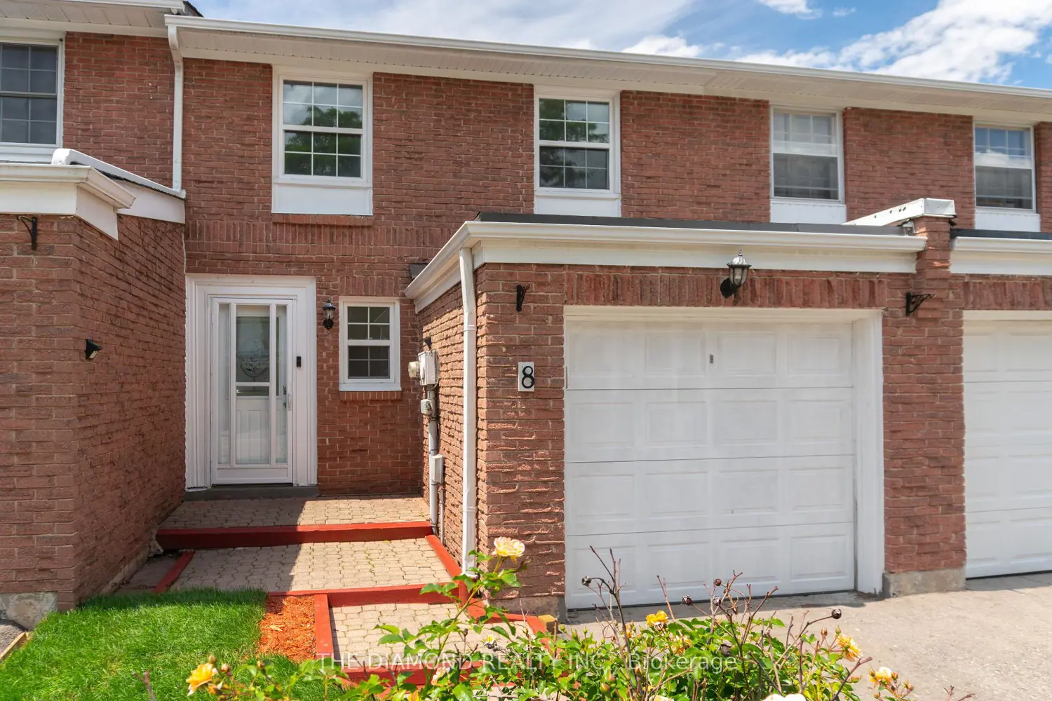 2288 The Collegeway 8 photo 3