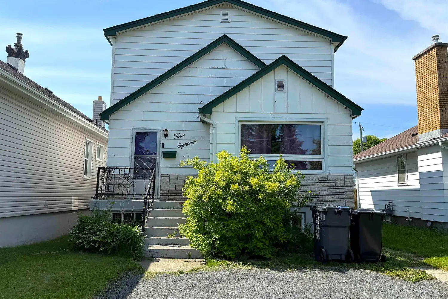 318 Empire Avenue photo 2