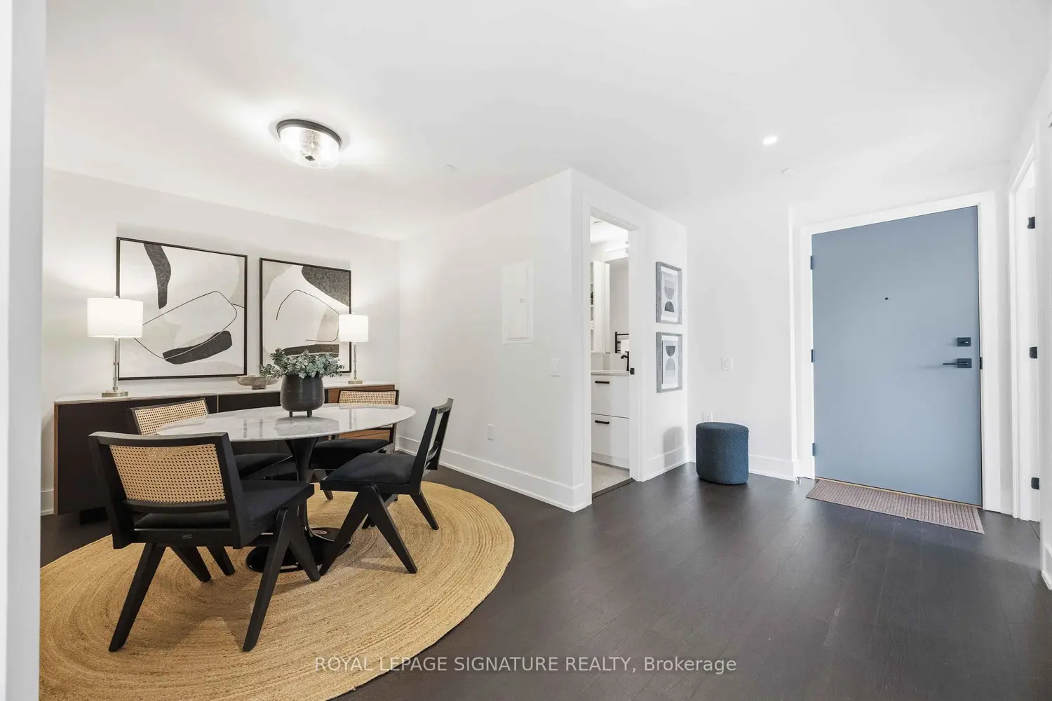 1888 Queen Street 405 photo 3