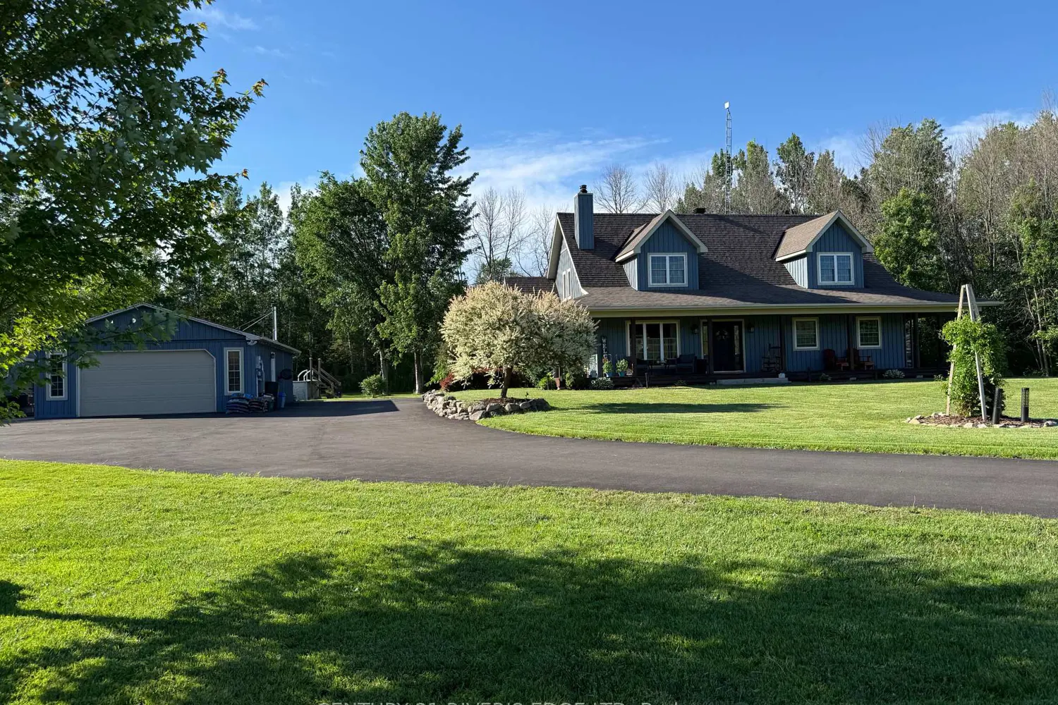 13327 County Road 2 Road photo 2