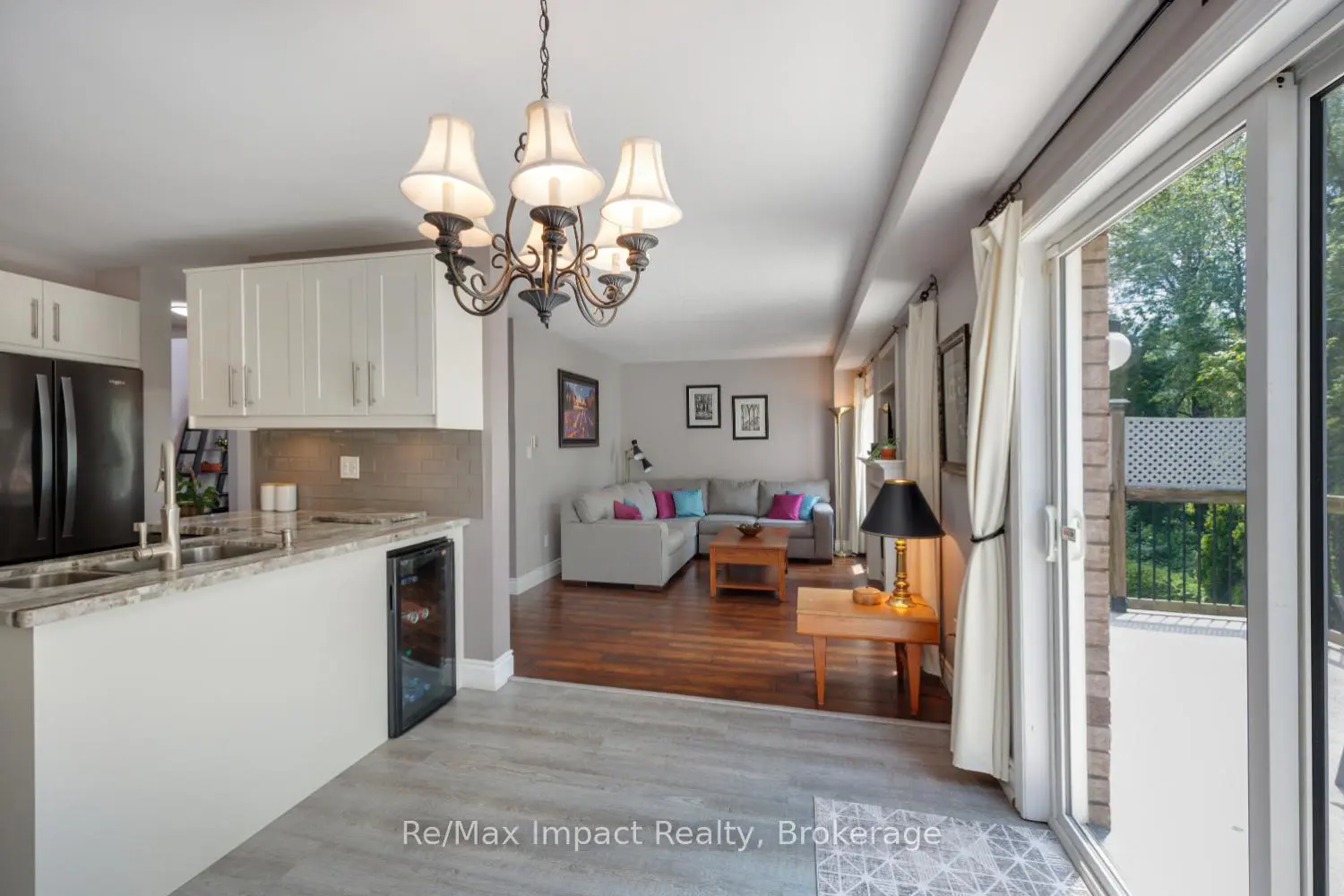 667 Brasswinds Trail photo 5
