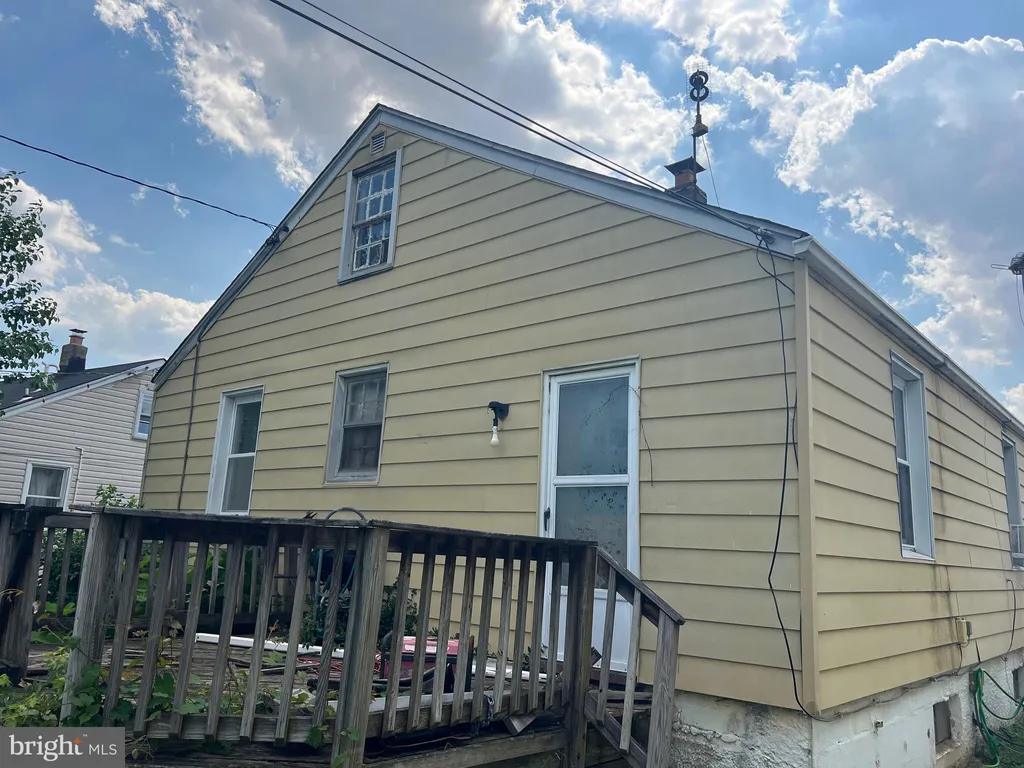 226 Ashwood Road, Baltimore, MD 21222 photo 4