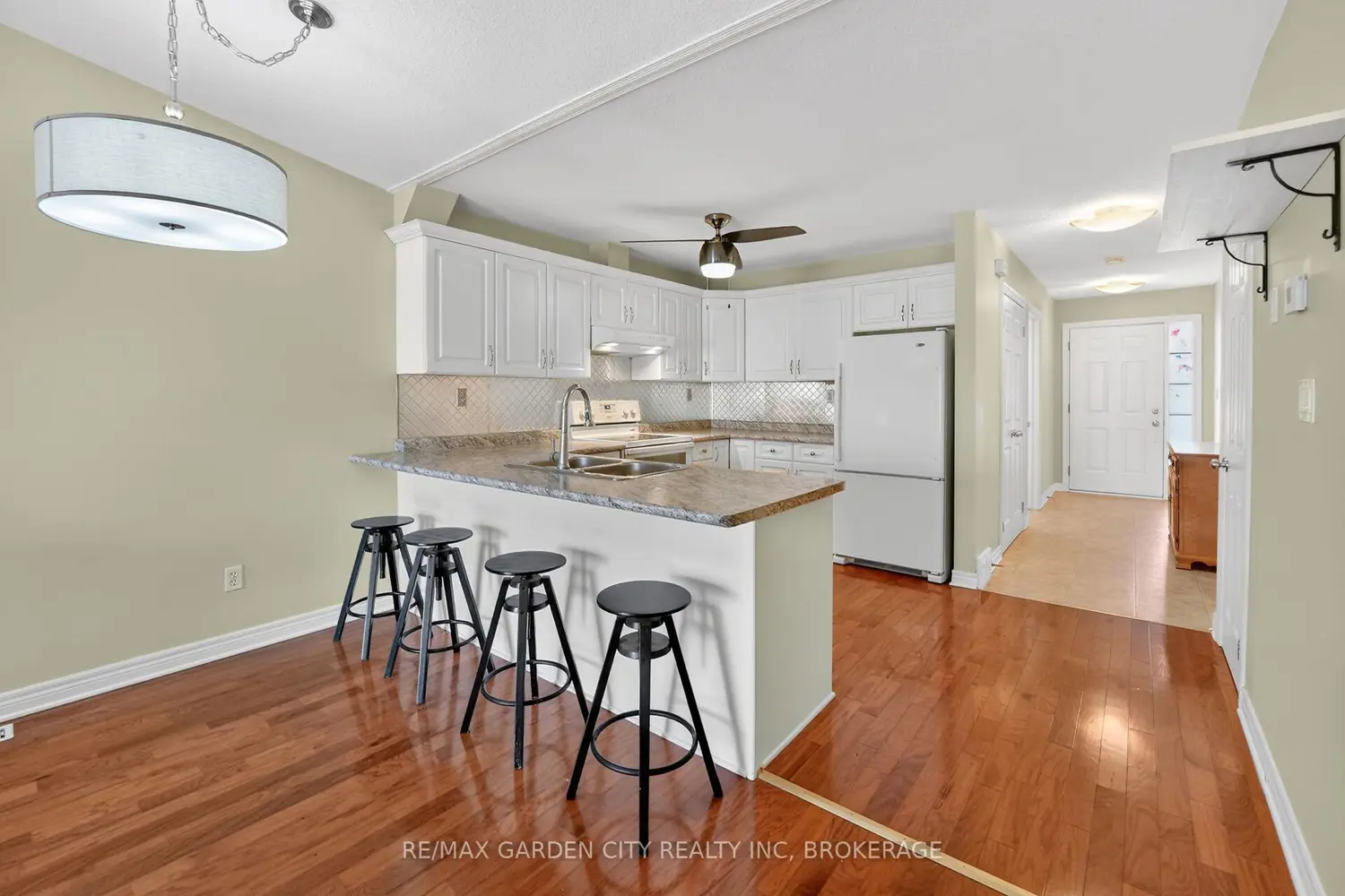 162 First Street 9 photo 5