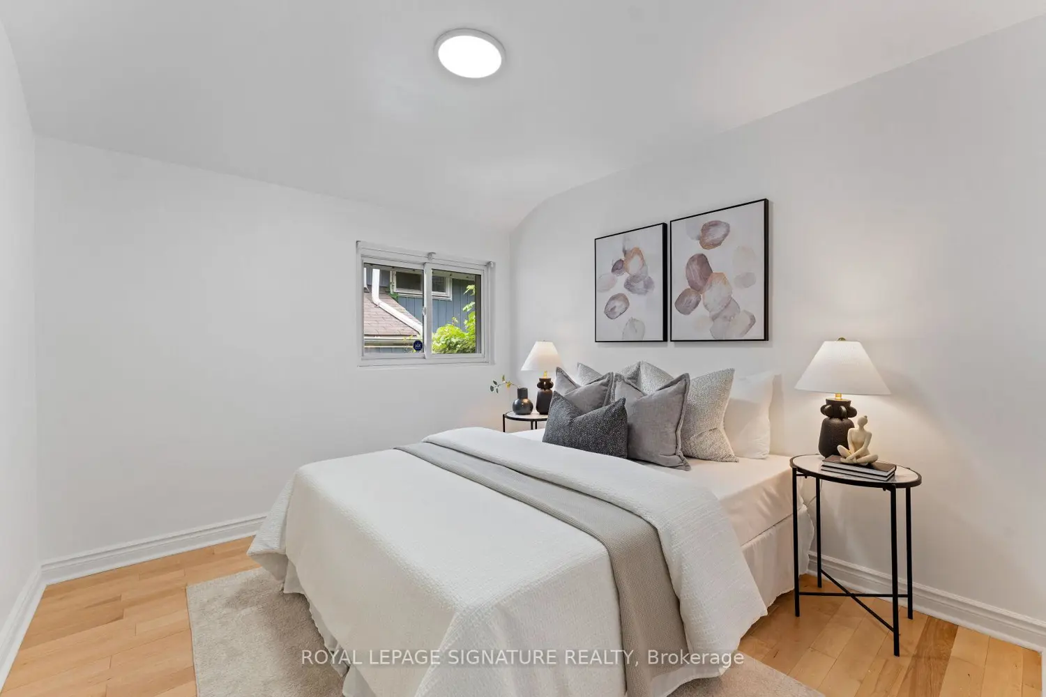 279 Birkdale Road photo 3