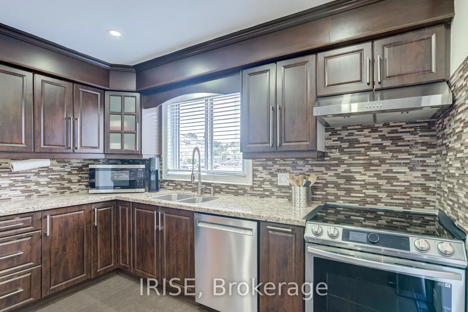 6699 Falconer Drive 83 photo 2