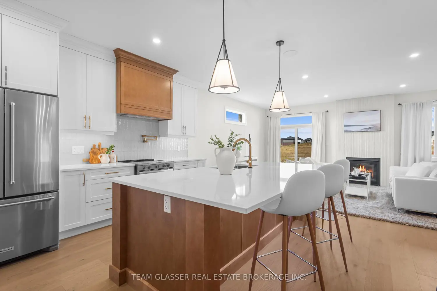 70 Benner Boulevard photo 3