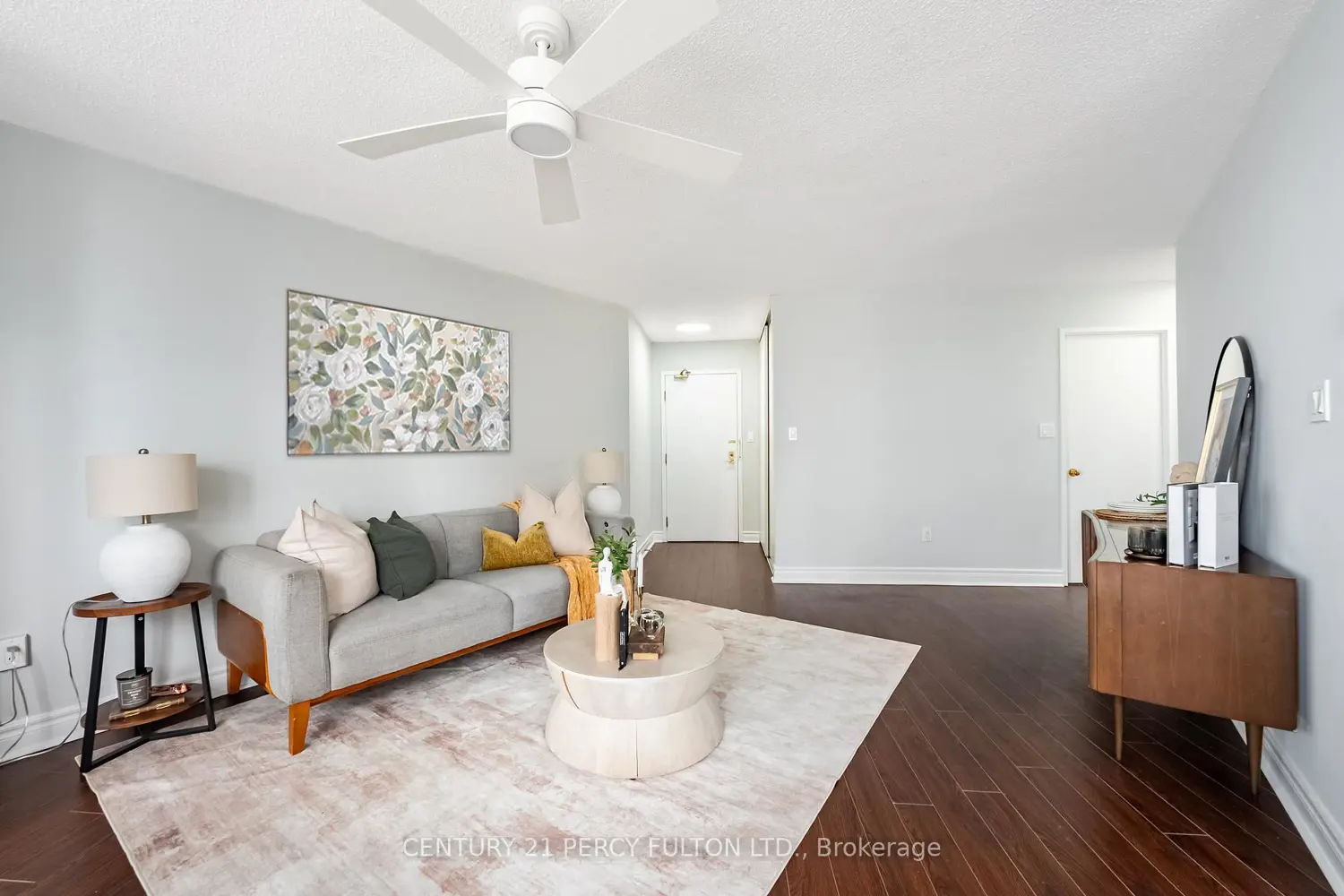 270 Queens Quay 2606 photo 5