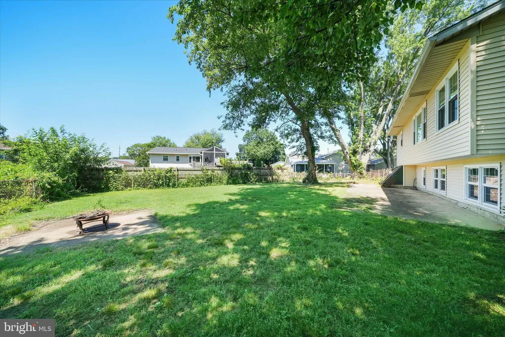 1203 Pinefield Road, Newark, DE 19713