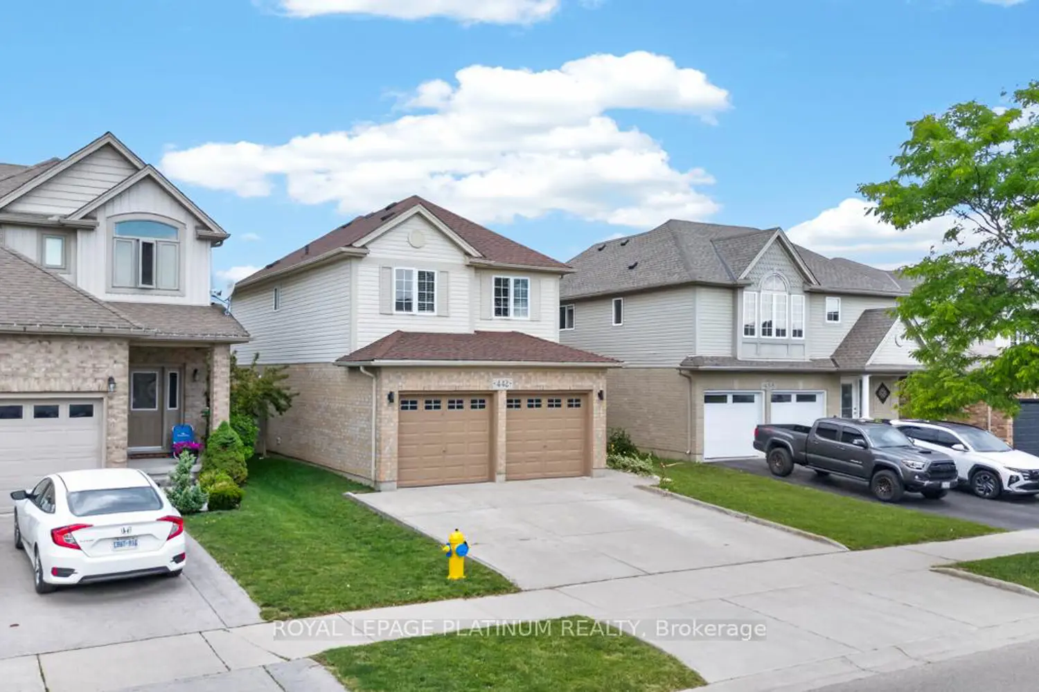 442 Chelton Road photo 3
