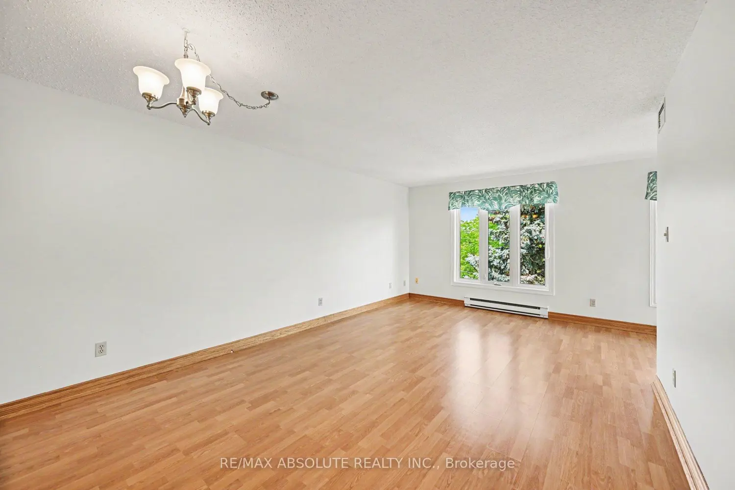 61 Jack Crescent 303 photo 4