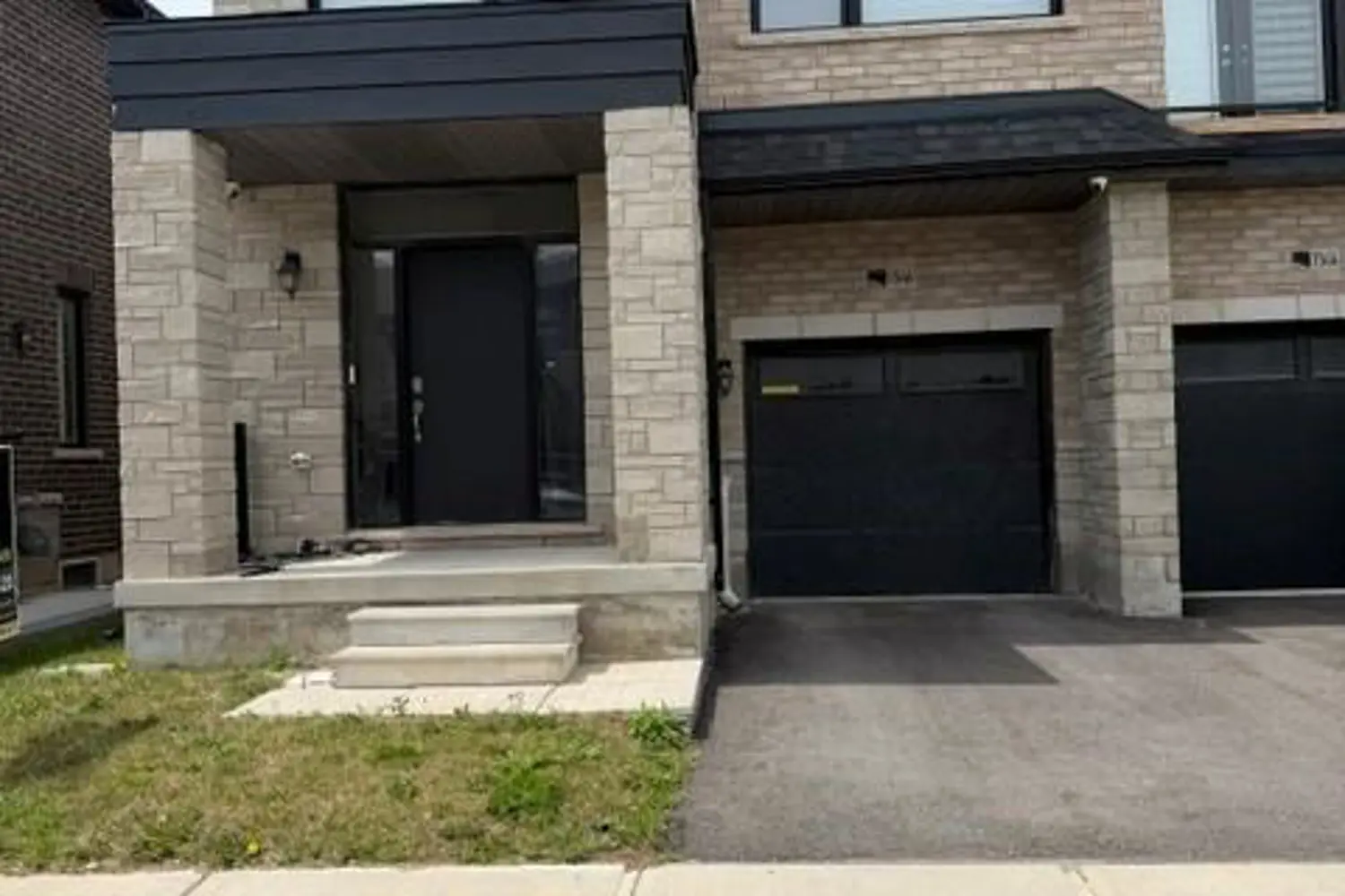 1546 Rose Way