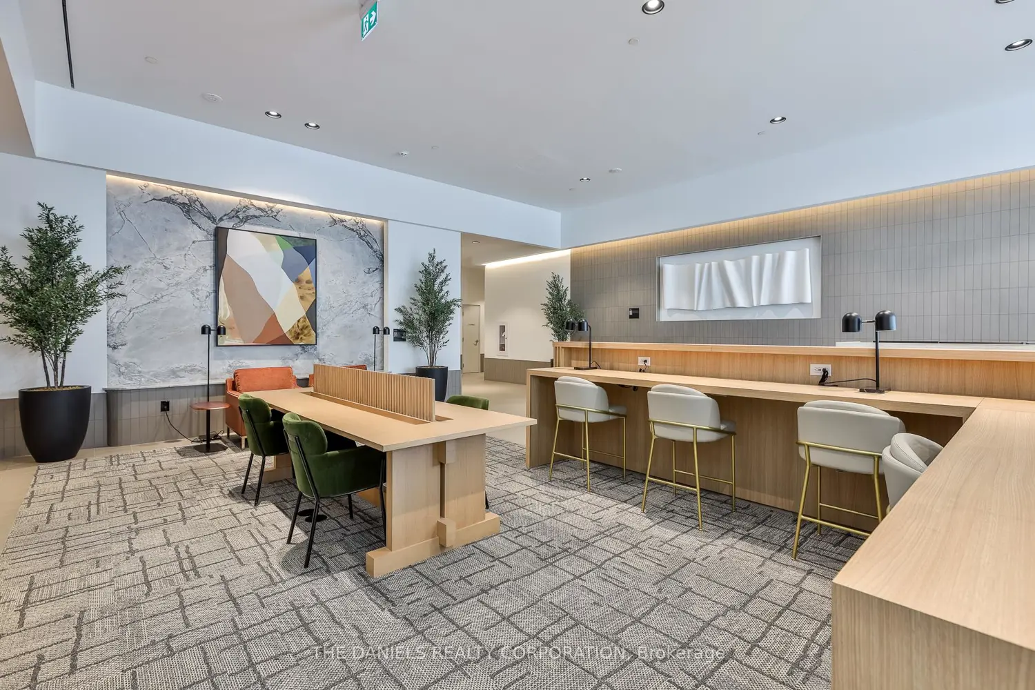 395 Square One Drive 4502