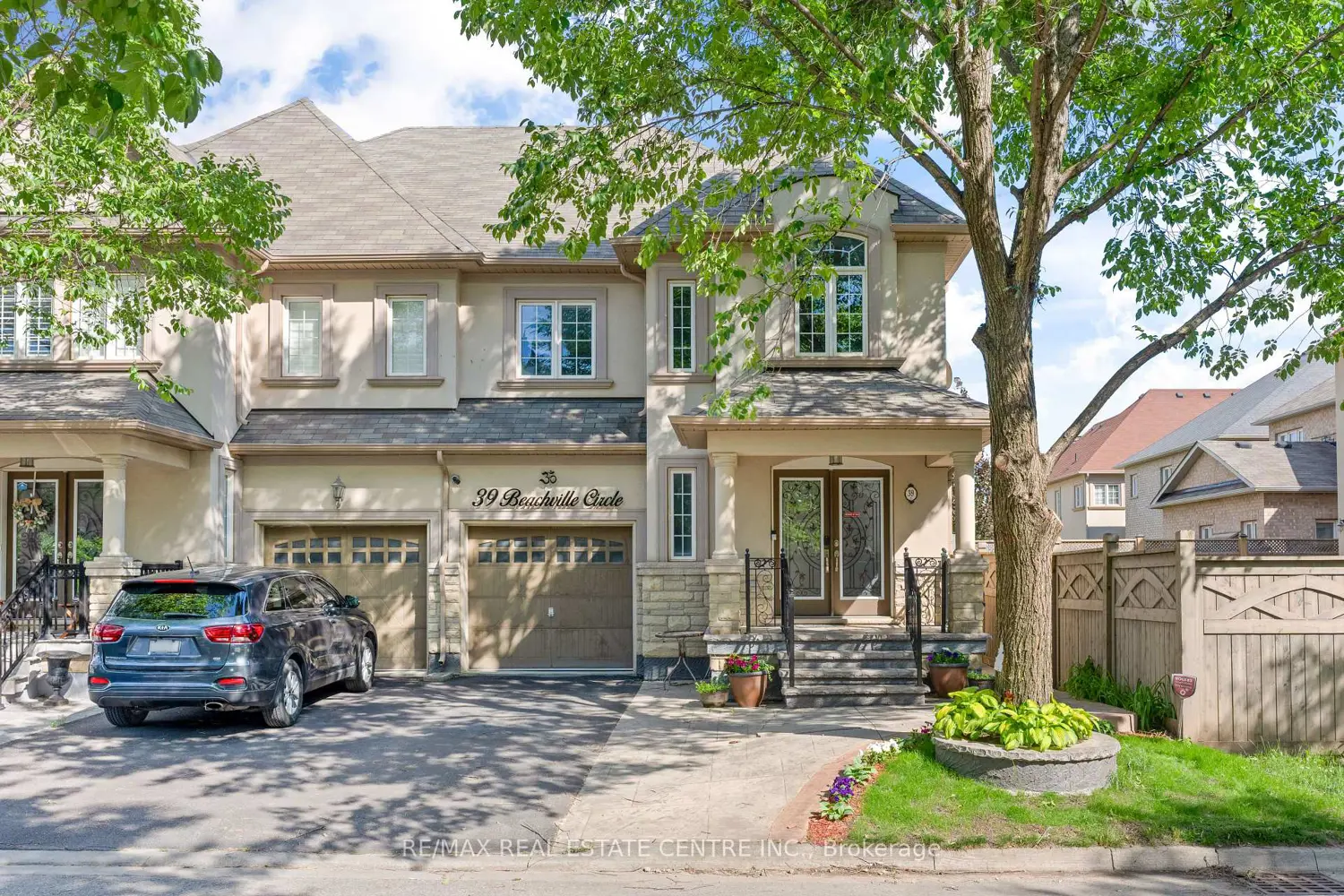 39 Beachville Circle