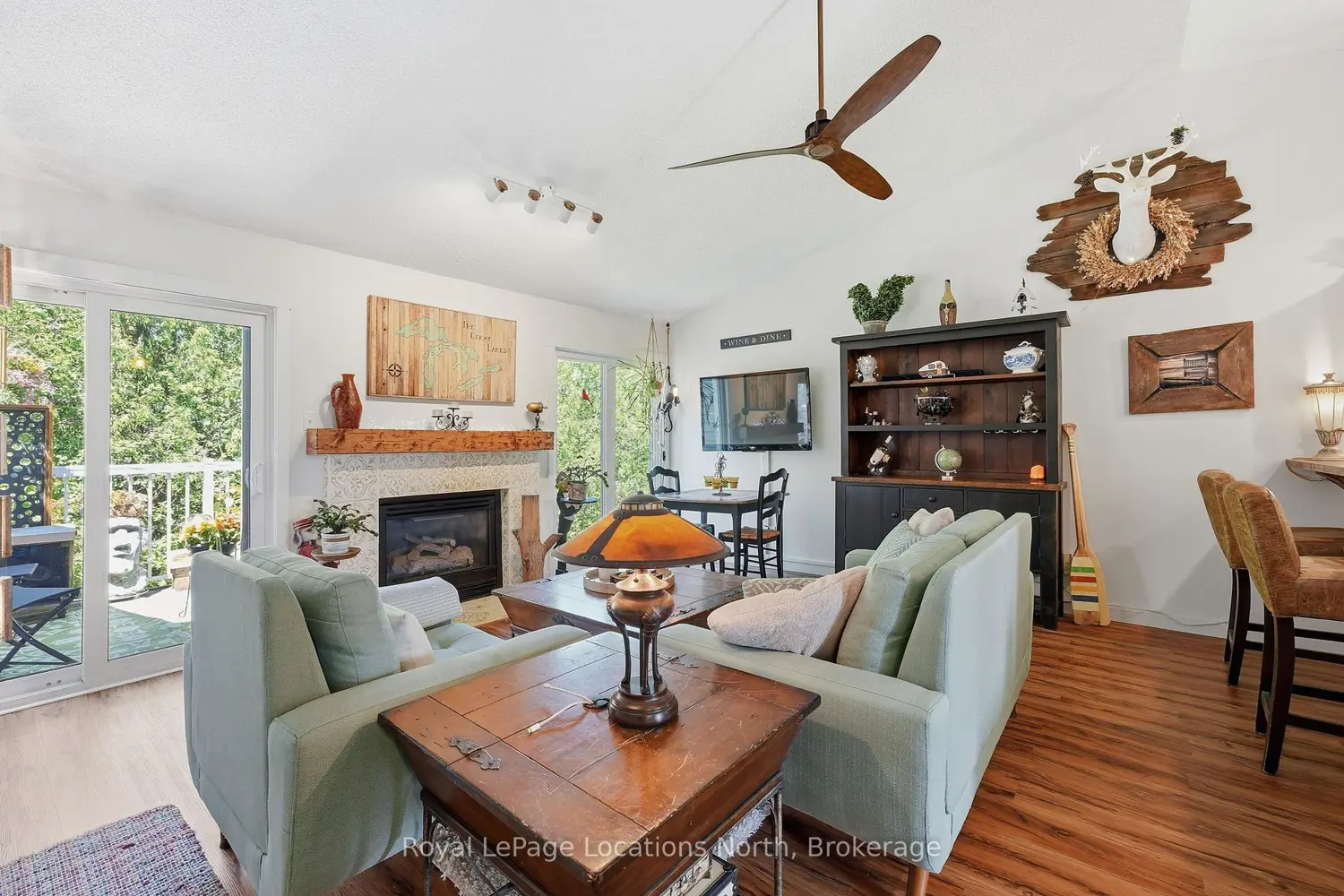 53 Trott Boulevard 150 photo 2