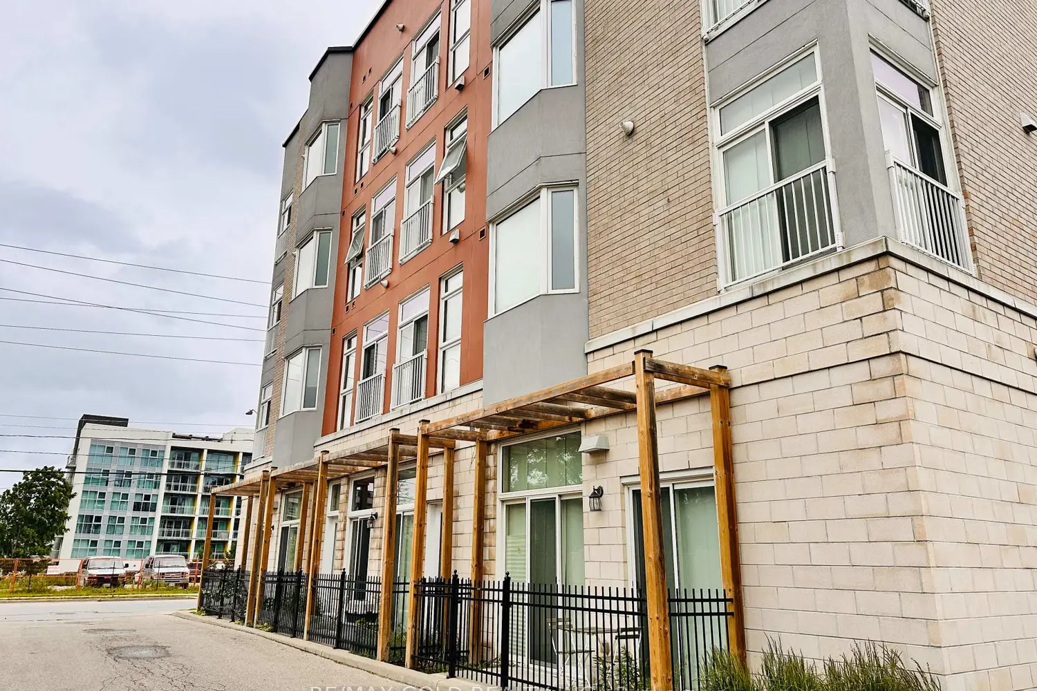 253 Albert Street 112 photo 4