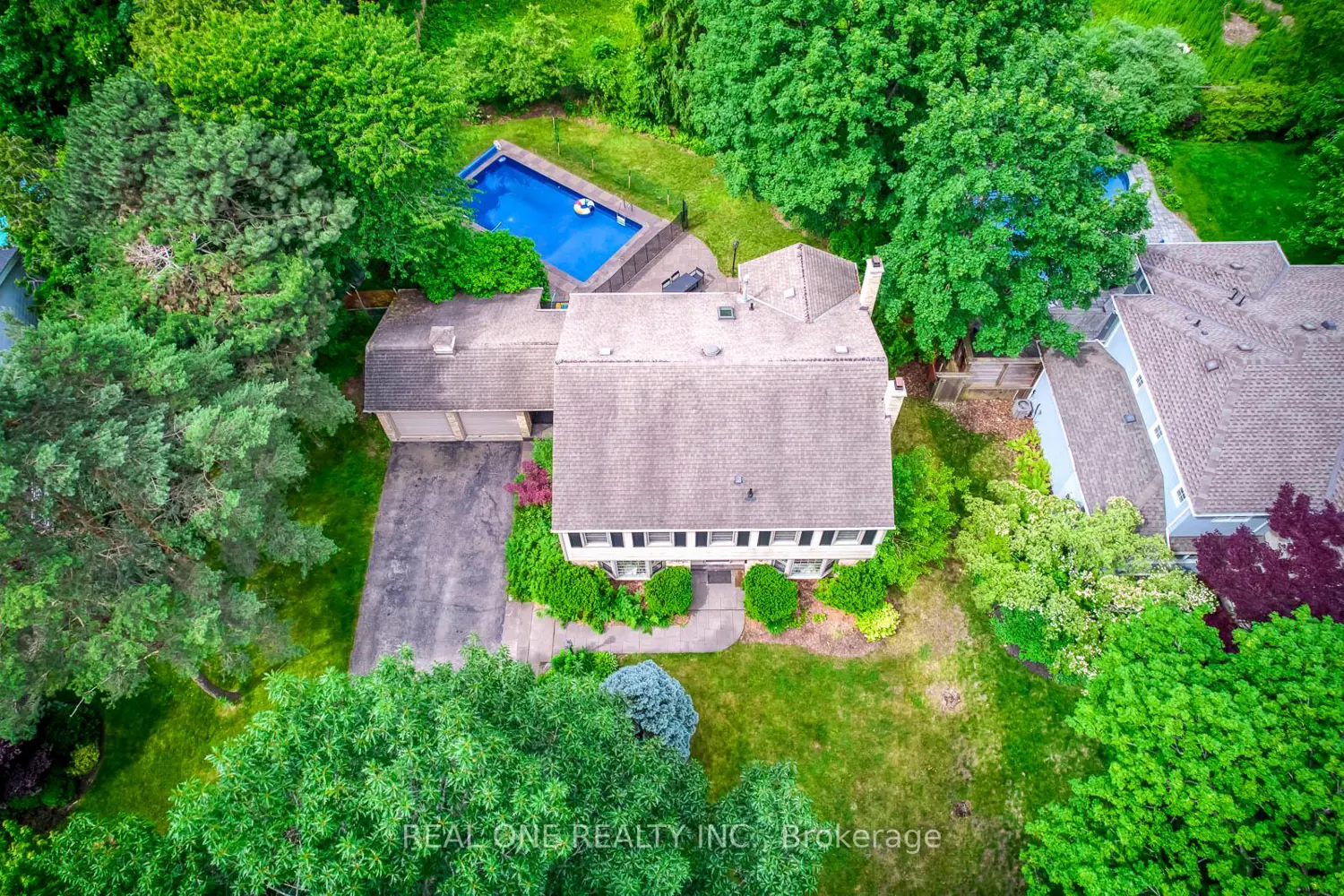 120 Blyth Crescent