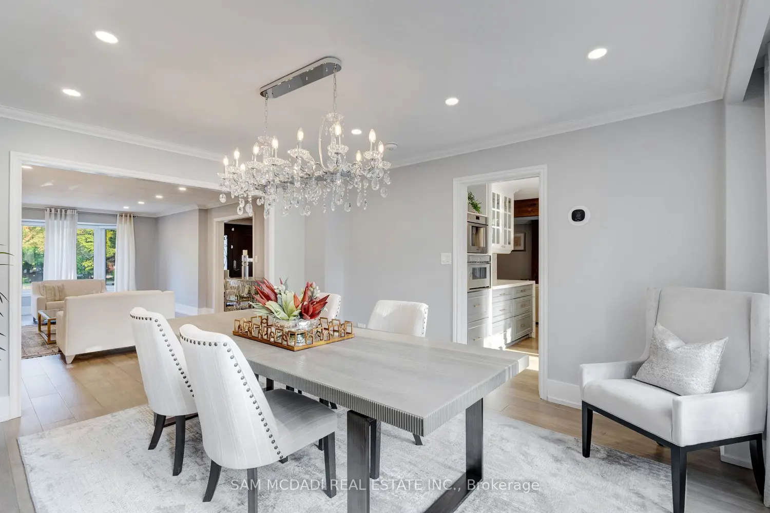 807 Indian Road photo 4
