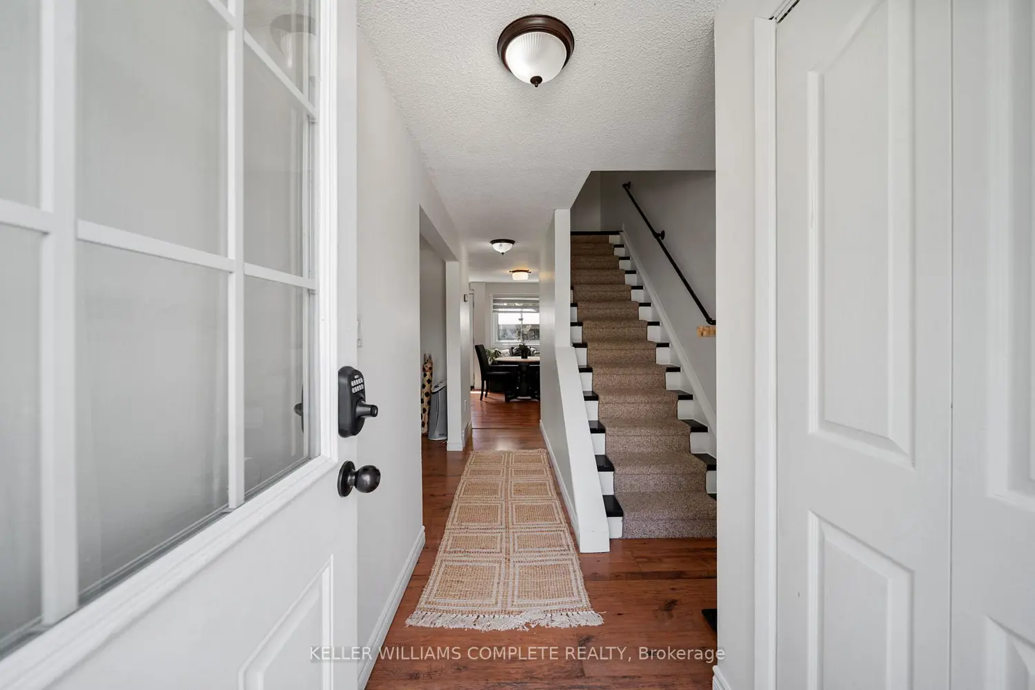 248 Richardson Drive photo 5