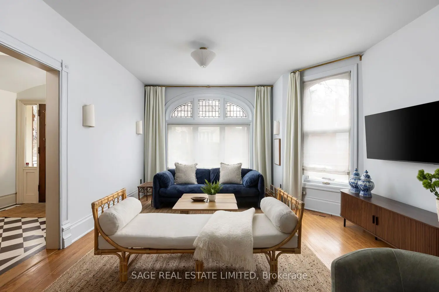 104 Park Road photo 2