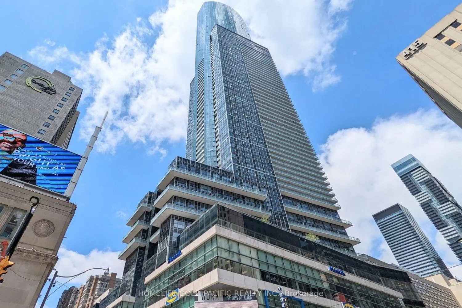386 Yonge Street 1716