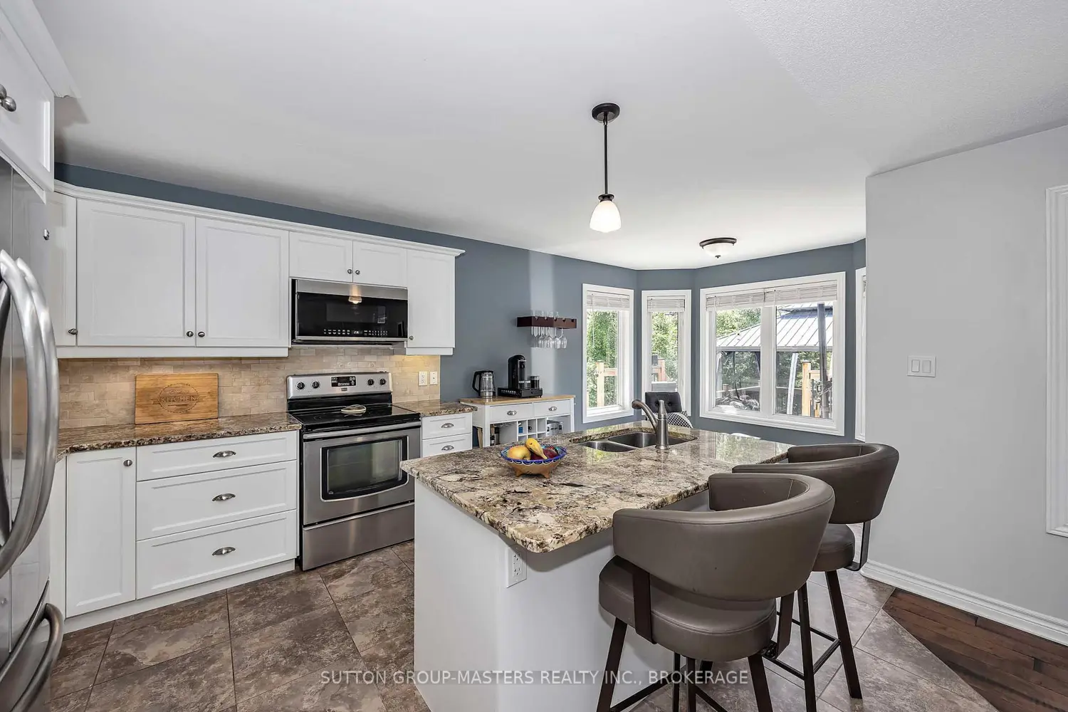 257 Starlight Place photo 4
