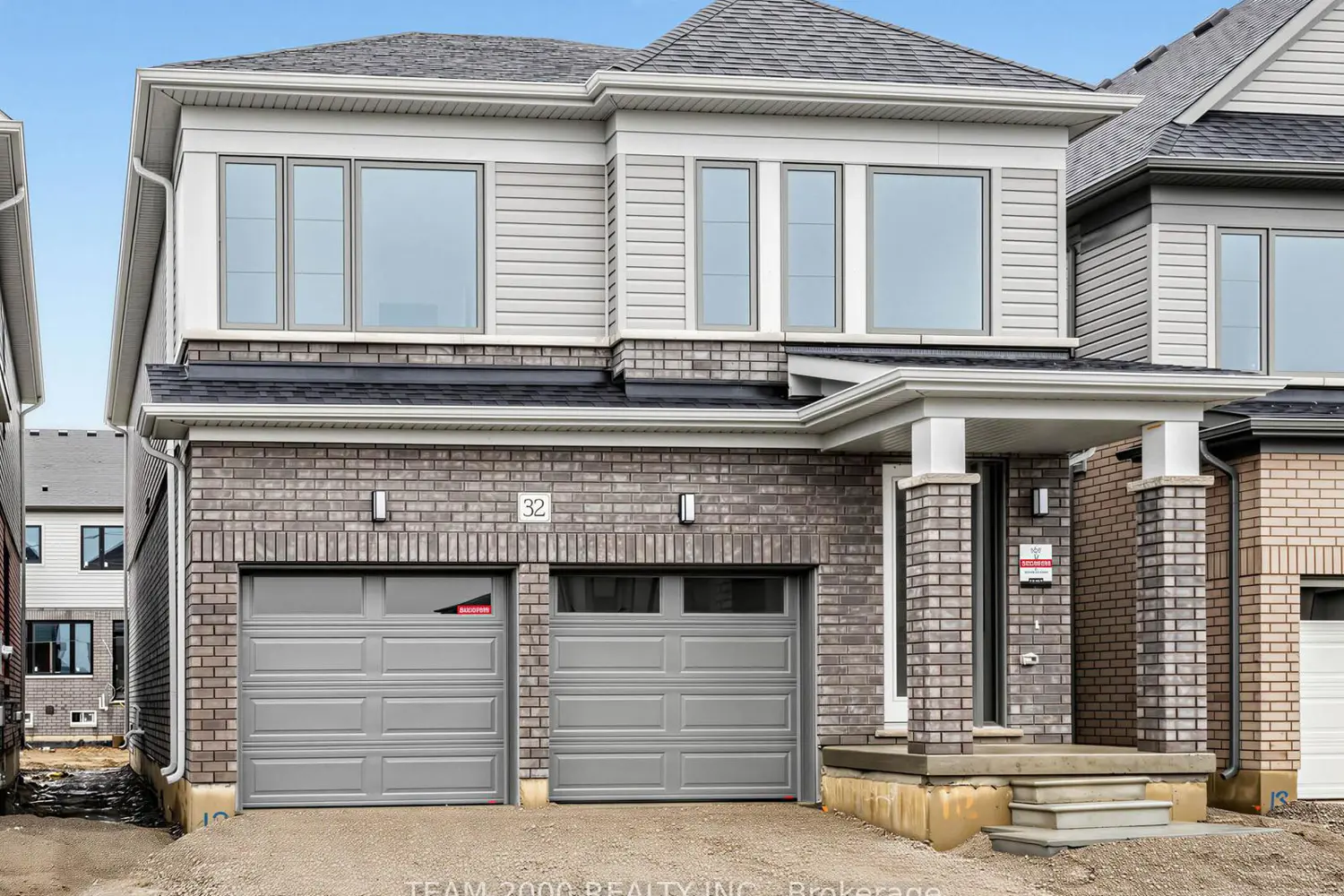 32 Mayhew Lane photo 2