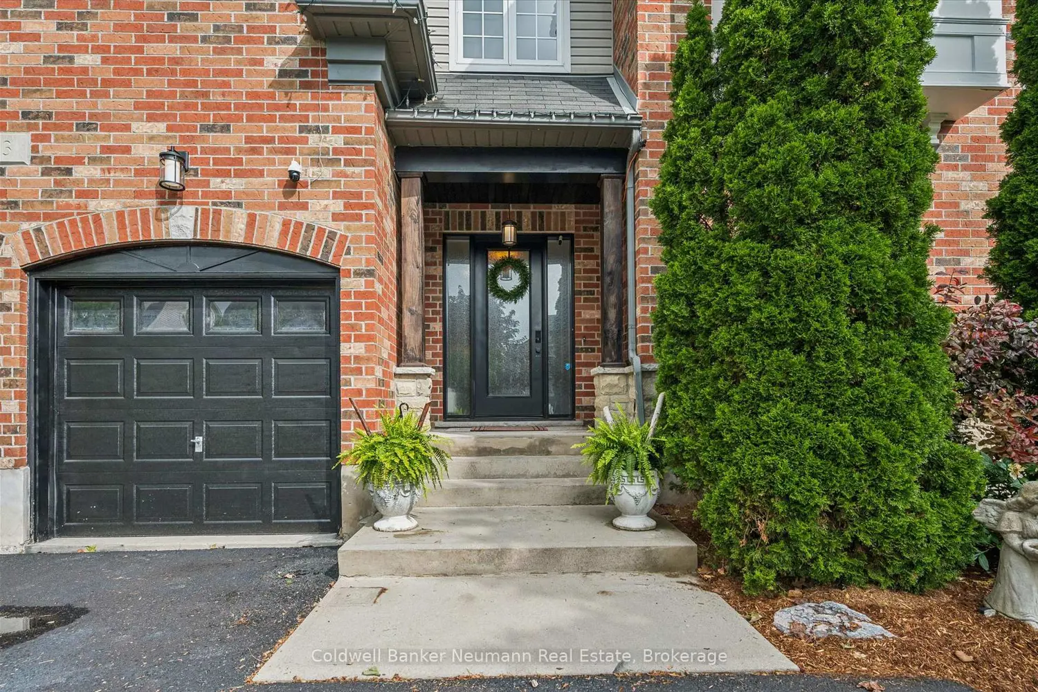 3 Truesdale Crescent