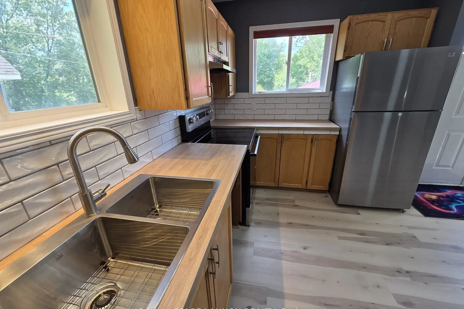 1312 Cameron Street photo 4