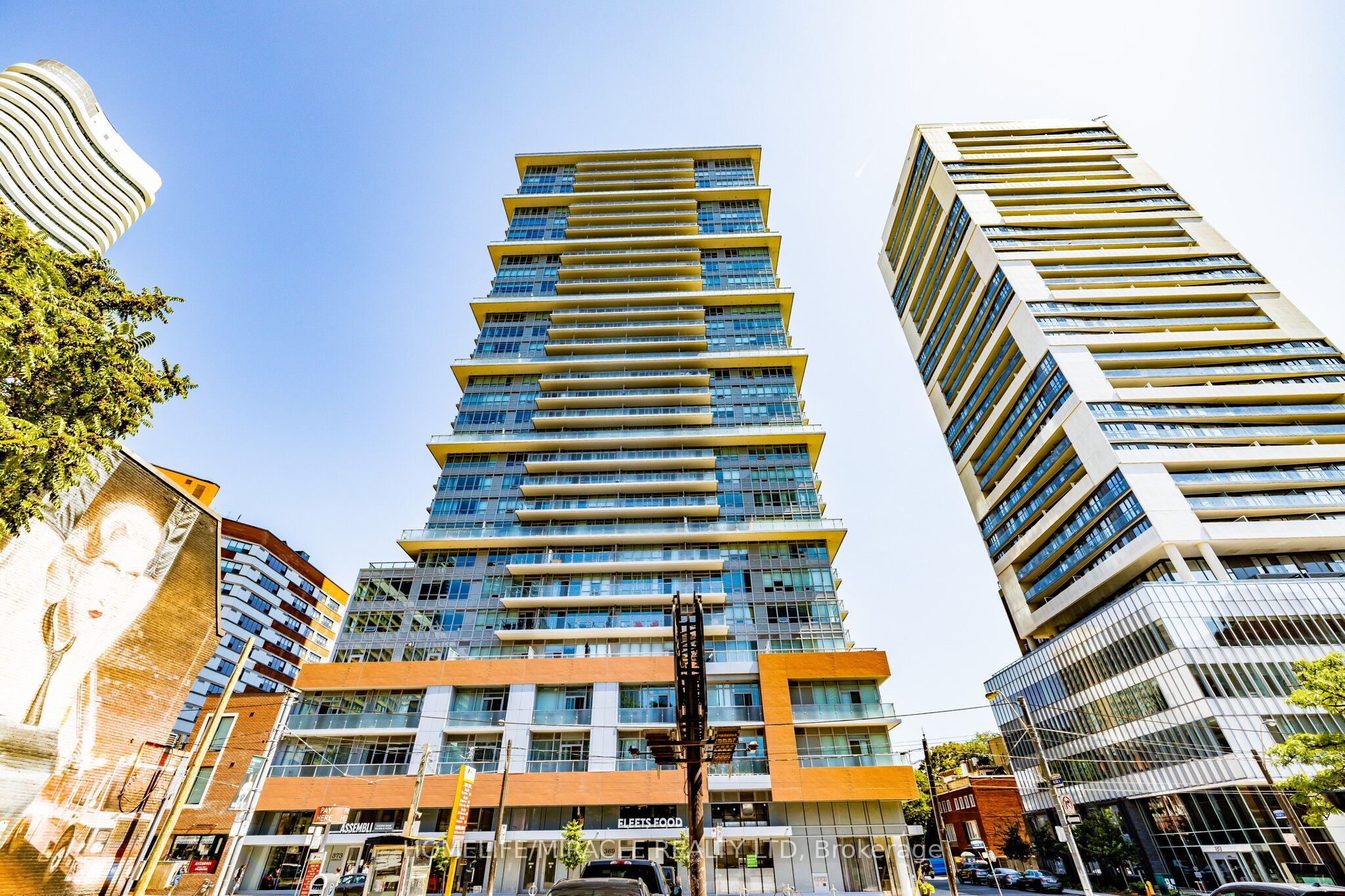 504-365 Church Street, Toronto, ON, M5B 1Z9