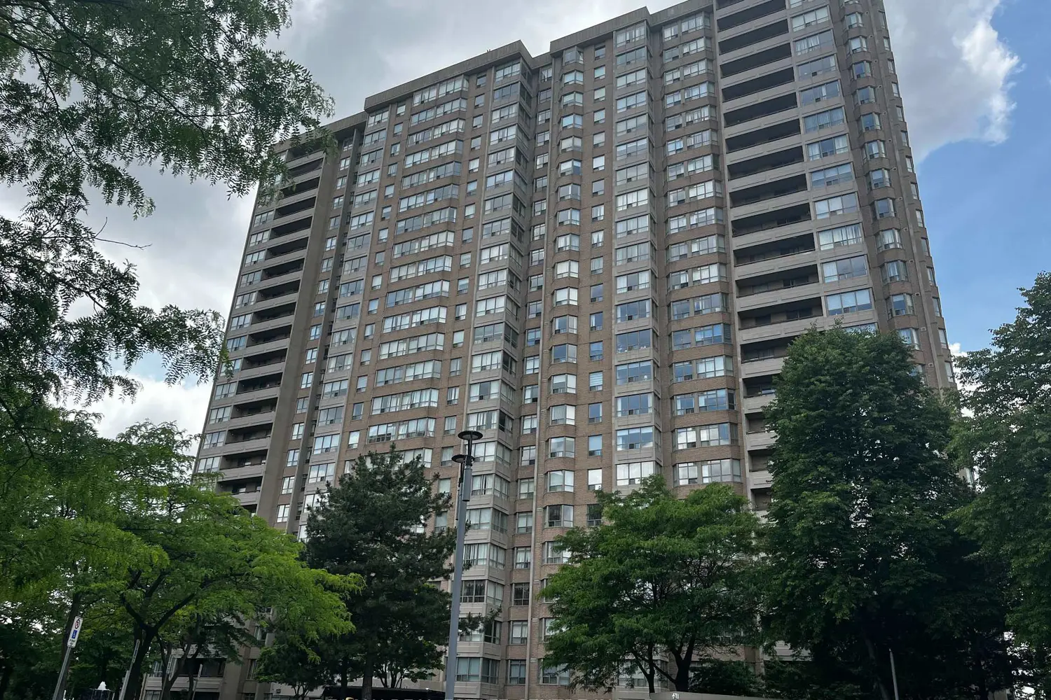 30 Malta Avenue 802 photo 2