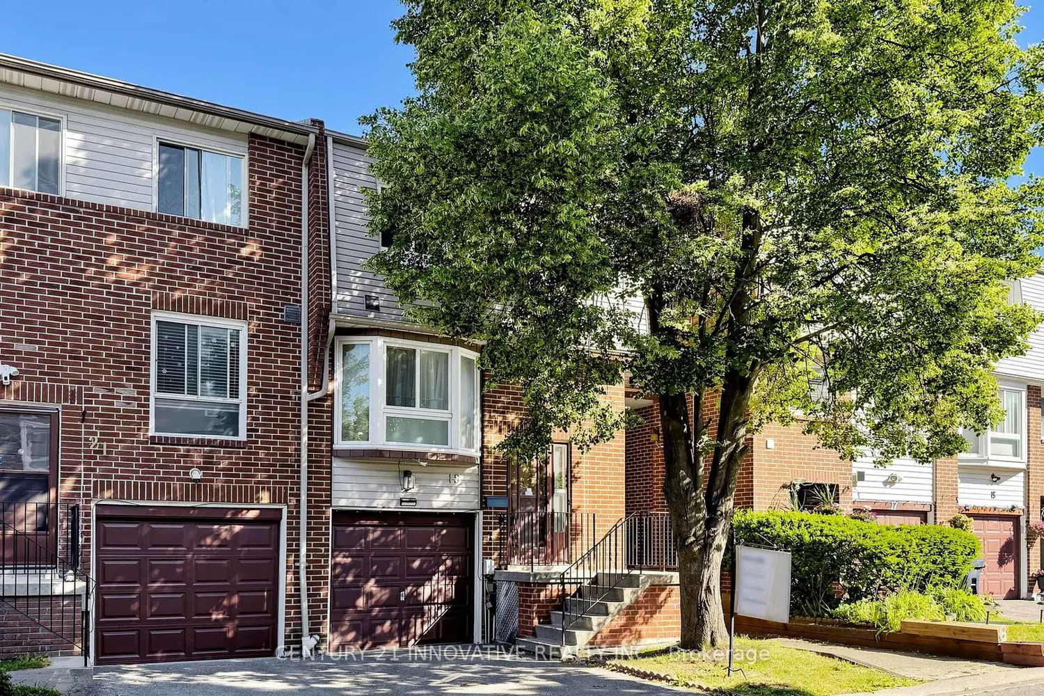 33 Dundalk Drive 19 photo 2