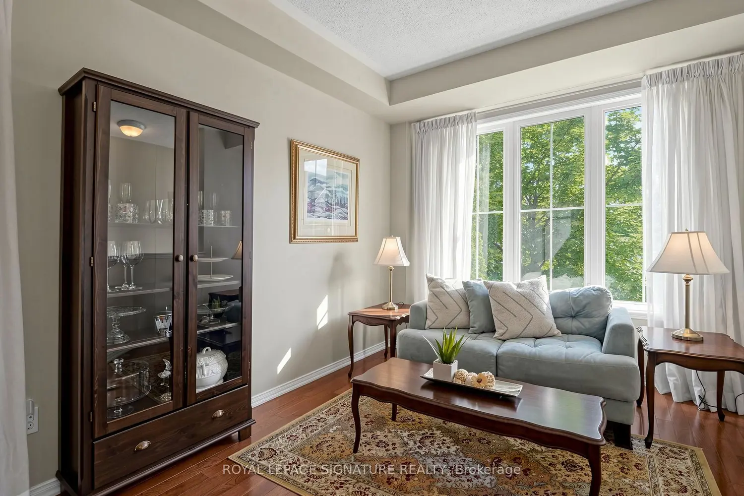 2339 Pilgrim Square photo 3