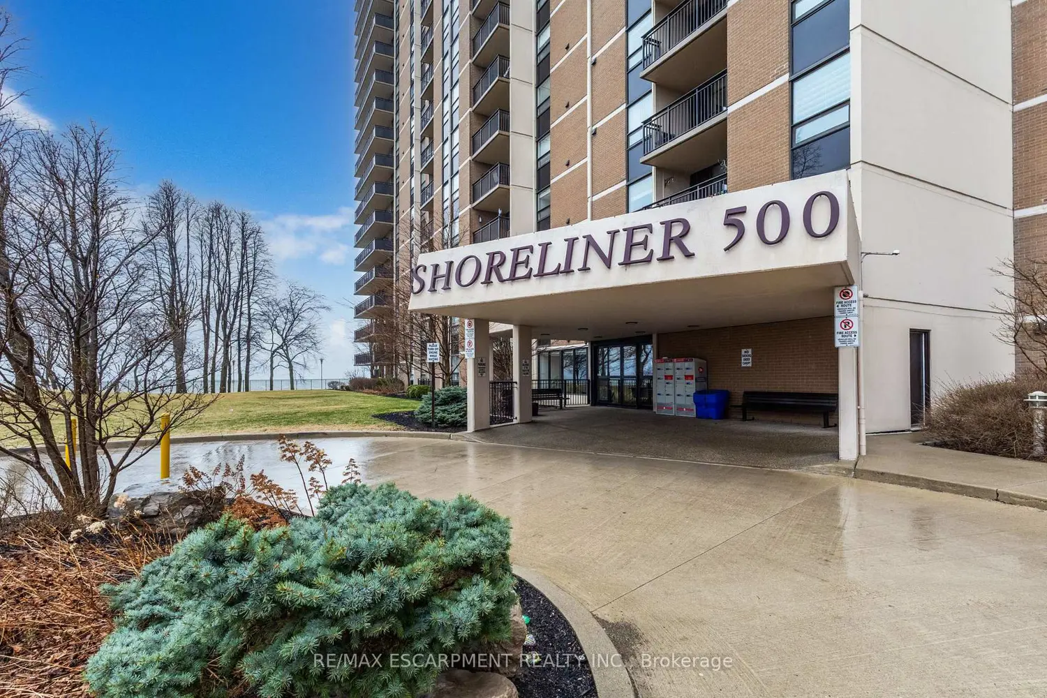 500 Green Road 1701 photo 4