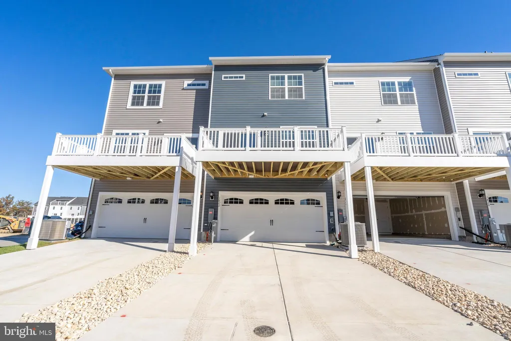1822 Parham Way, Windsor Mill, MD 21244