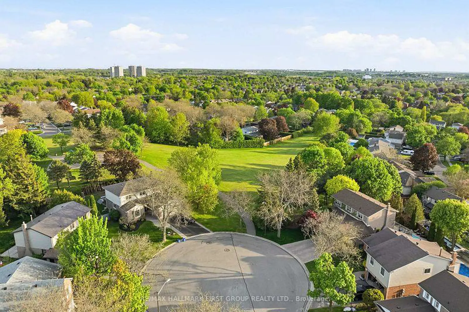 14 Ormandy Court photo 5
