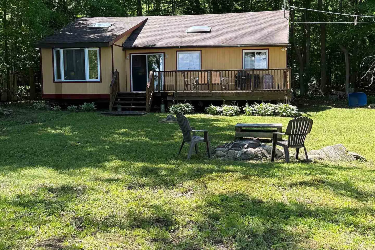 Lot 238 Snake Island