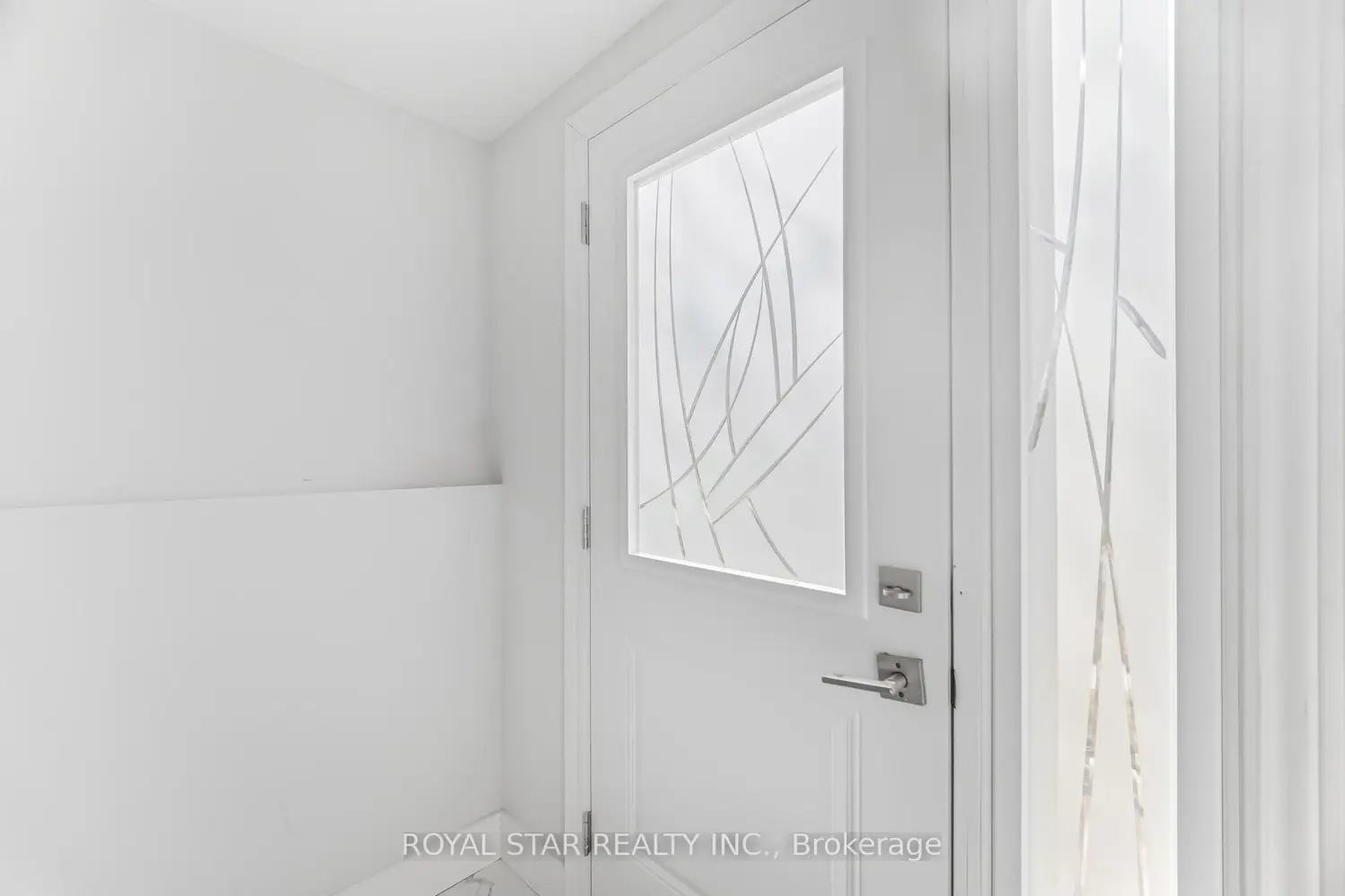 11 Plaisance Road 3 photo 3