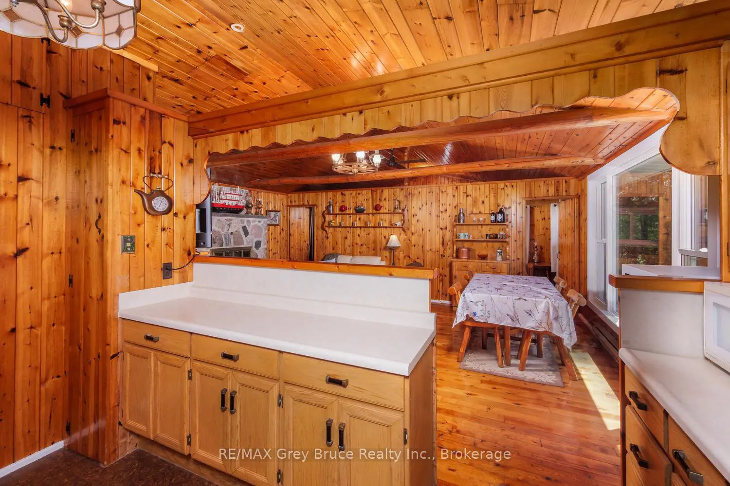 594 Warner Bay Road photo 5