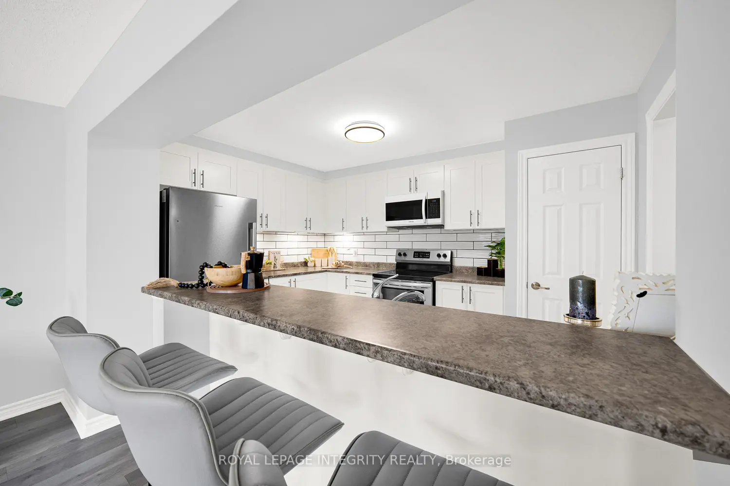 311 Pumpkinseed Crescent photo 5