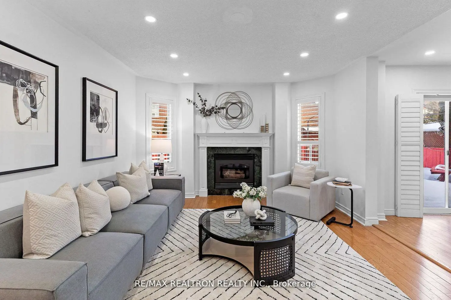 13 Freeston Crescent photo 3