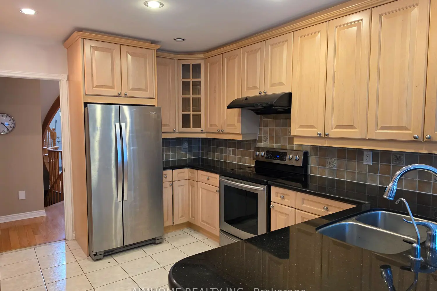 49 Holbrook Court photo 3