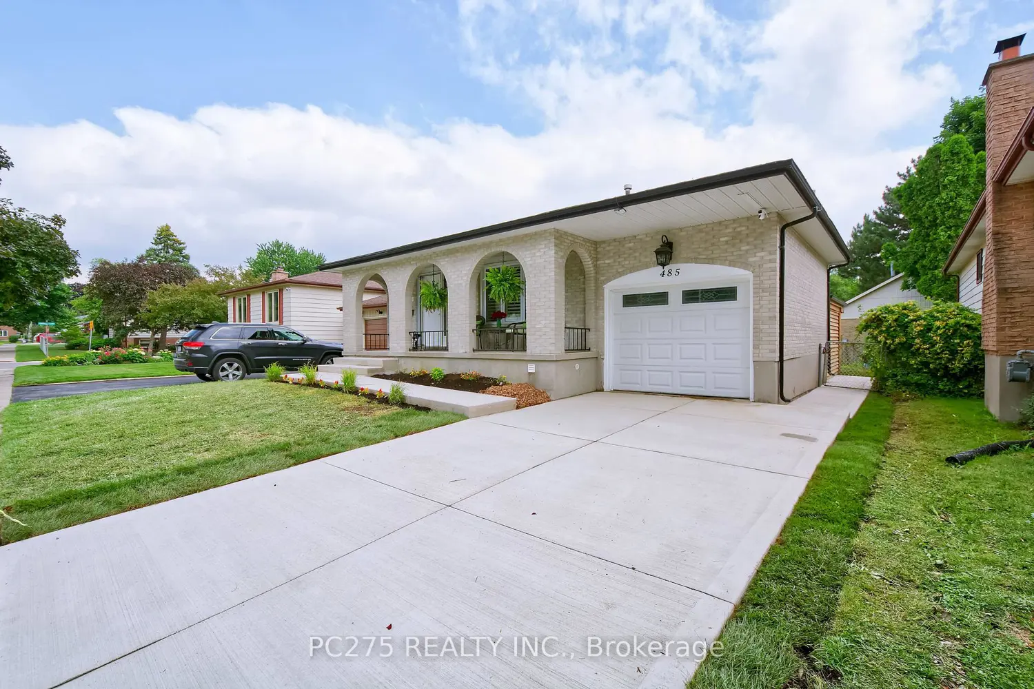 485 Ferndale Avenue photo 3